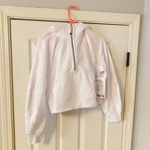 brand new lulu white scuba!